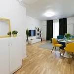 Apartment Alesia - Lovely With Parking Near Veranda Mall