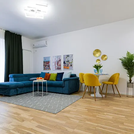Alesia - Lovely With Parking Near Veranda Mall *