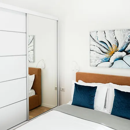 Alesia - Lovely With Parking Near Veranda Mall Apartmán *