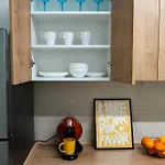 Apartament Alesia - Lovely With Parking Near Veranda Mall Bukareszt
