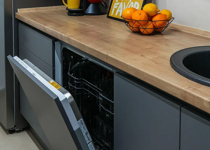 Alesia - Lovely With Parking Near Veranda Mall Apartman Bukarest