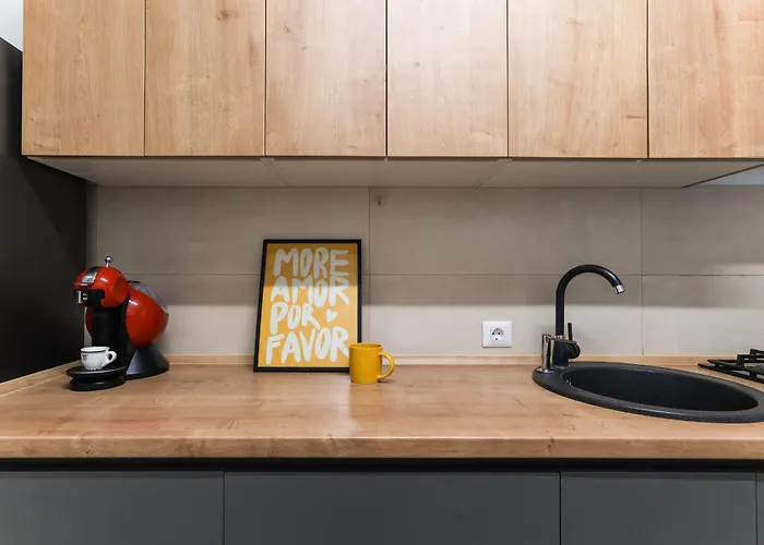 Apartment Alesia - Lovely With Parking Near Veranda Mall